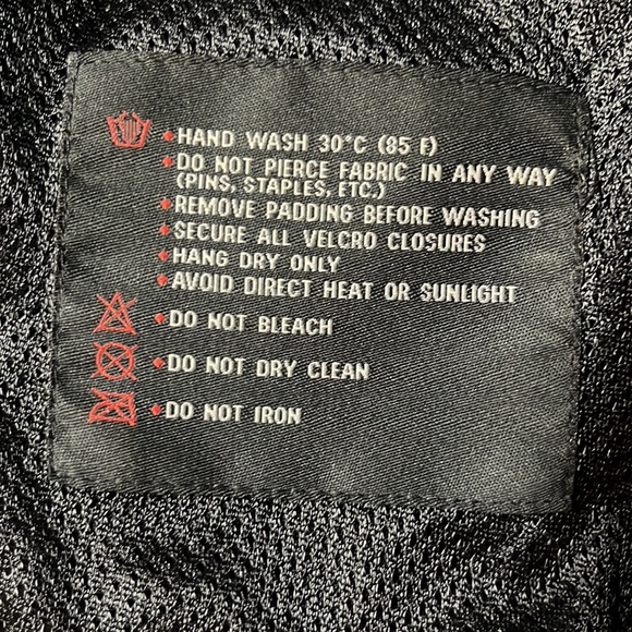 Castle Motocycle Jacket (padded) - Picture 5 of 11